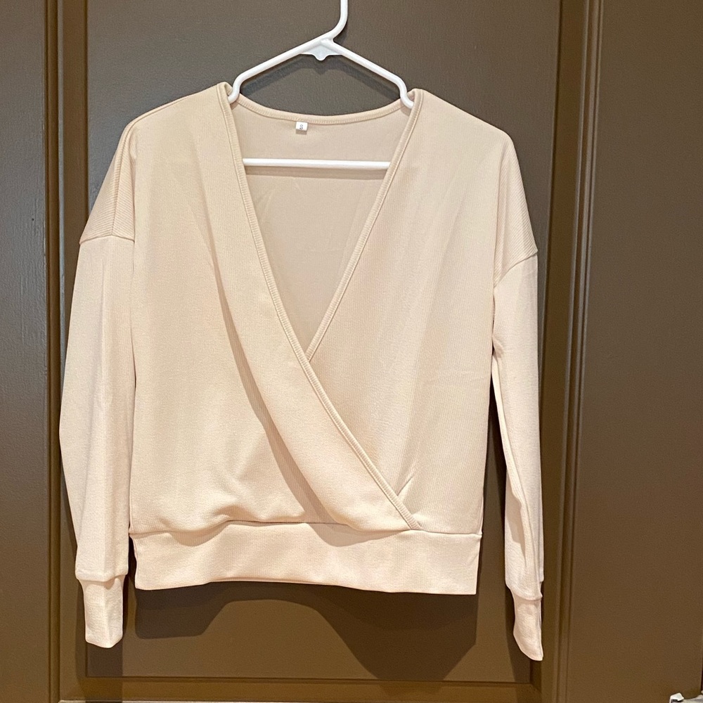 Cute blouse for work